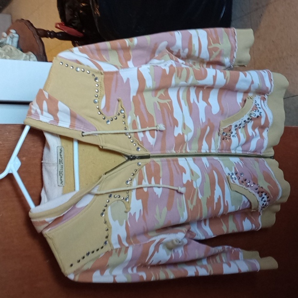 Size Small Miss Me camo hoodie jacket